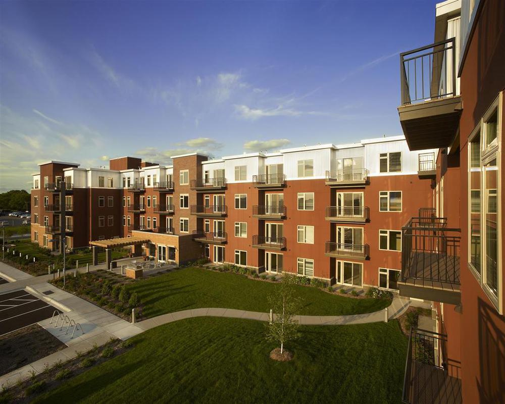 Execustay At York Place Apts Edina Kültér fotó